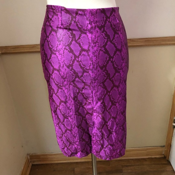 Python print skirt in Pink!! - Picture 3 of 3